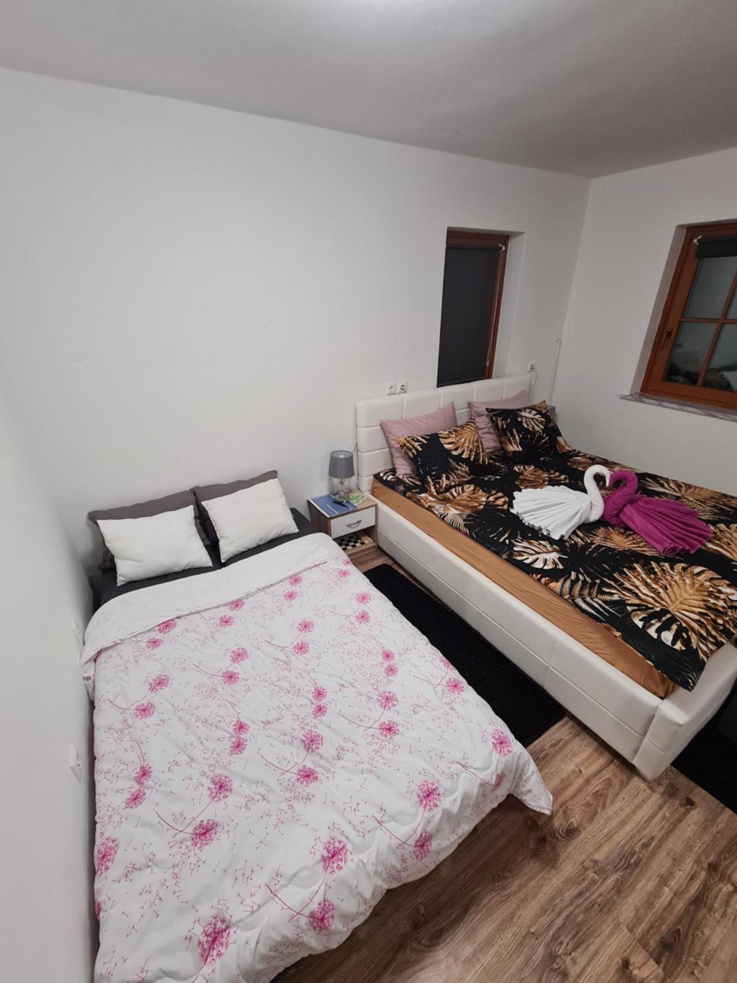 Apartment Anaya Paradise For Families Бовец Екстериор снимка